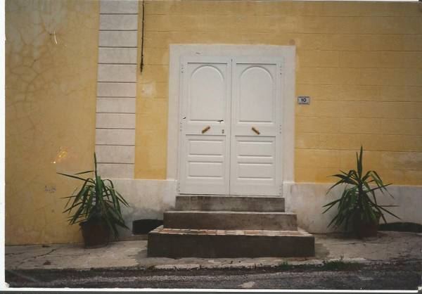 Porta rinforzata in alluminio localita' Tripalle Crespina